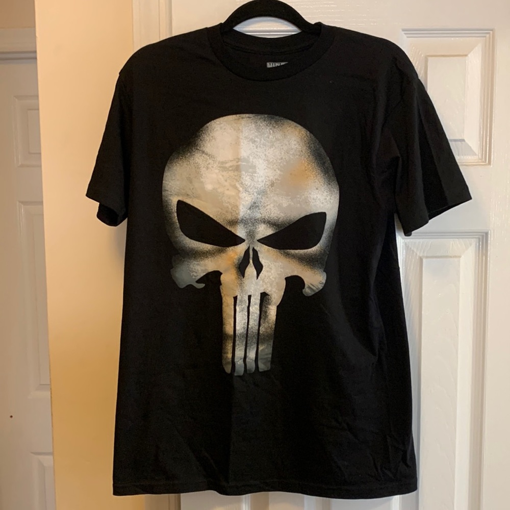 Marvel Punisher tee shirt short sleeves black